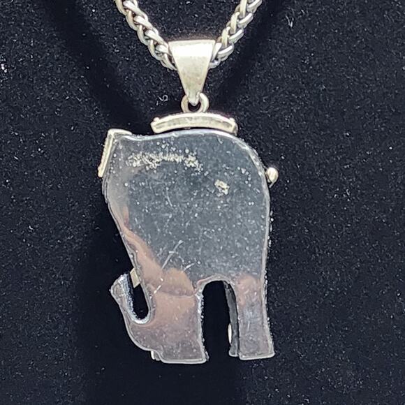 Black Enamel Silver Tone Elephant Necklace Rhinestone Marcasite Accents Vintage - Picture 5 of 12
